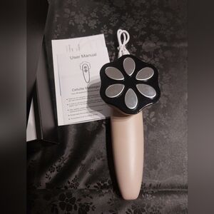 Cellulite Massager - Black and Pink